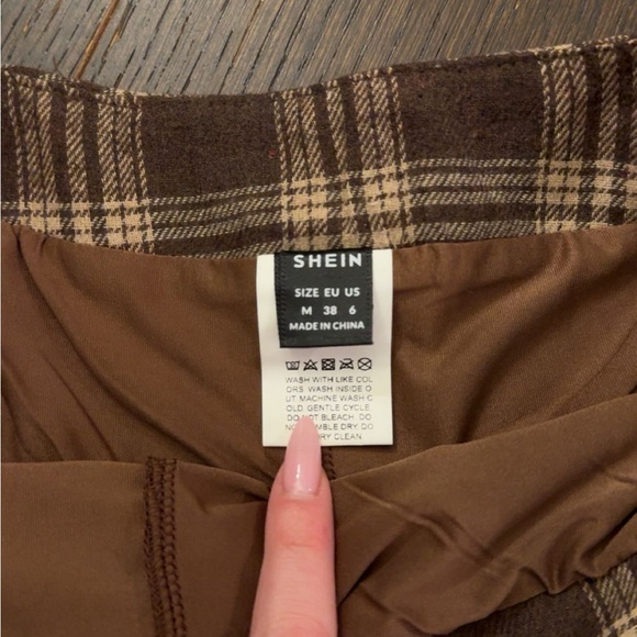 Y2K Pattern Mini Skirt - Picture 3 of 3